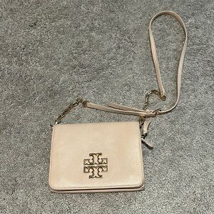 Tory Burch Cross body purse